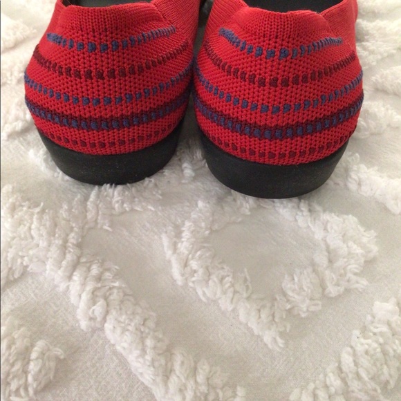 Inooknit shoes NWNT no box - Picture 2 of 4